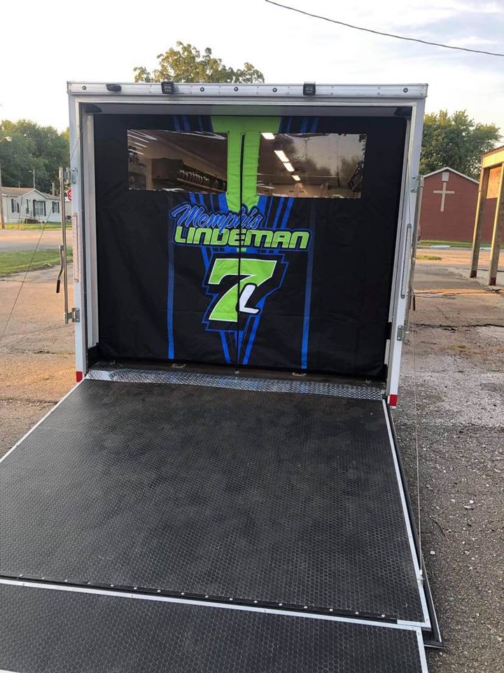 Under 7.5FT Custom Trailer Doors - Curtain Setup